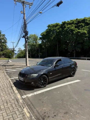 BMW 325I A 2010