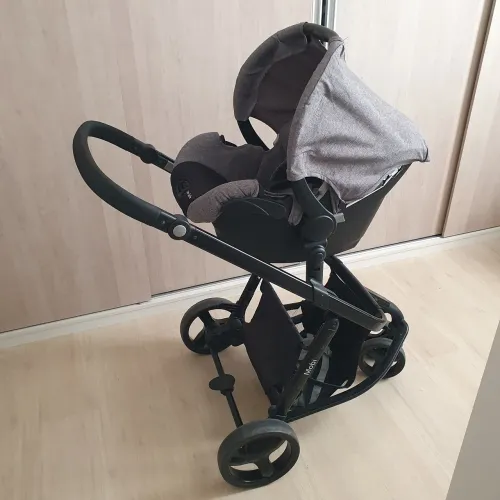 Carrinho Bebê + Moisés + Bebê Conforto Safety 1st