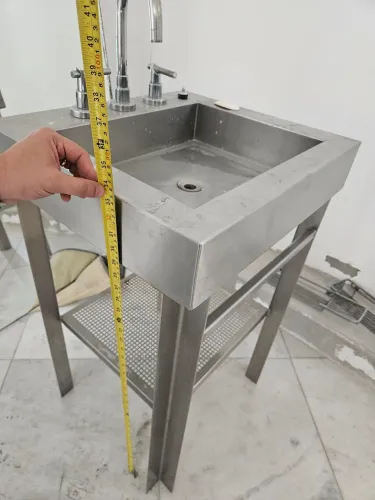 Lavatório Pia mãos assediando em Inox