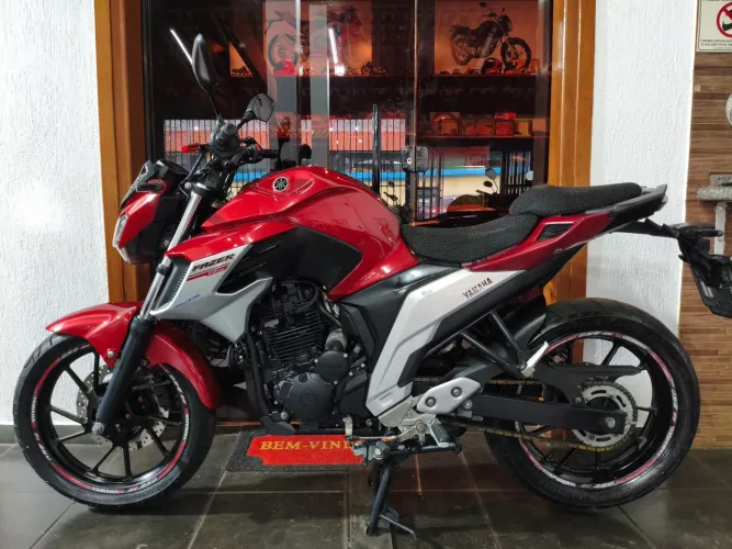 YAMAHA FAZER 250 FZ 2019 IMPECÁVEL