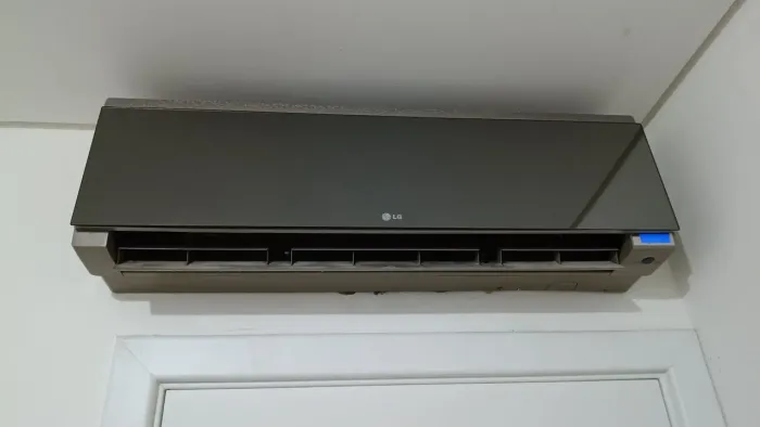 Ar condicionado 12 mil btus já instalado