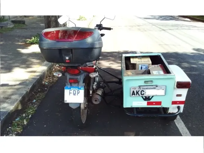 Reboque Side car p/ moto Honda fan Titan