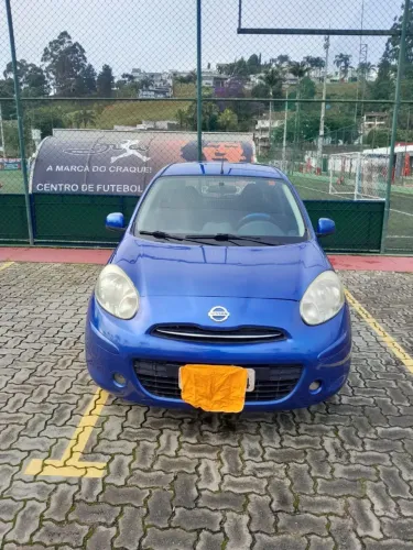 Nissan March SV 1.6 16V Flex Fuel 2013