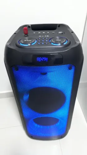 Caixa de Som Pulse, Semi nova, 800w.