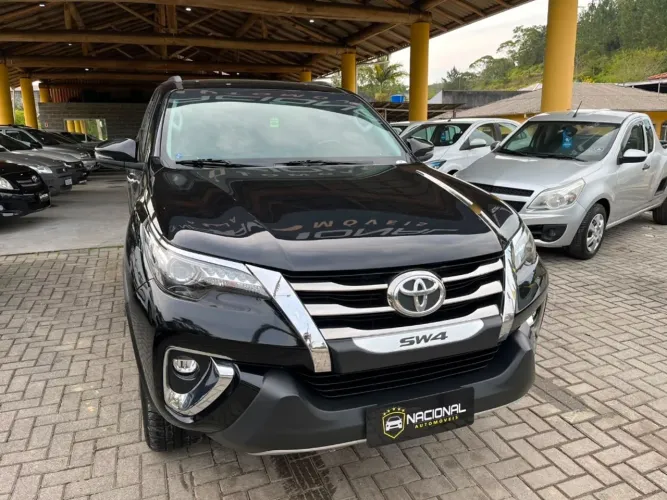 Toyota Hilux SW4 SRX Diamo. 4X4 2.8 TB DIE AUT 2020