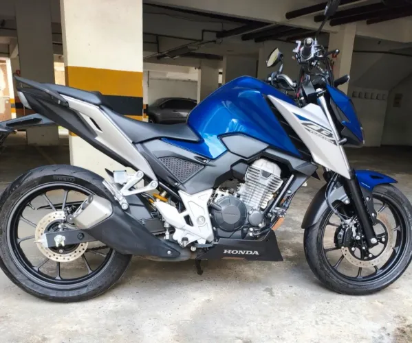 Honda Twister 300f 2026