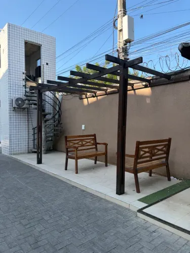Imóvel para aluguel tem 56 metros quadrados com 2 quartos em Jacarecanga - Fortaleza - CE