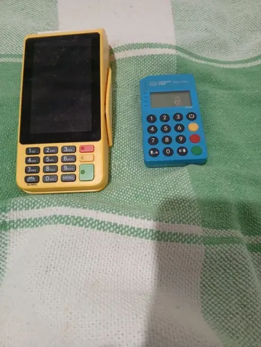 Máquina de passar cartão