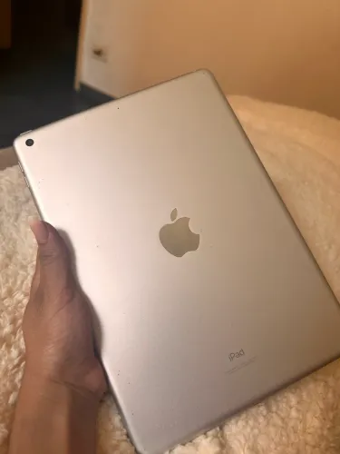 iPad 9ª Geração + Pencil + Capa + Teclado Bluetooth