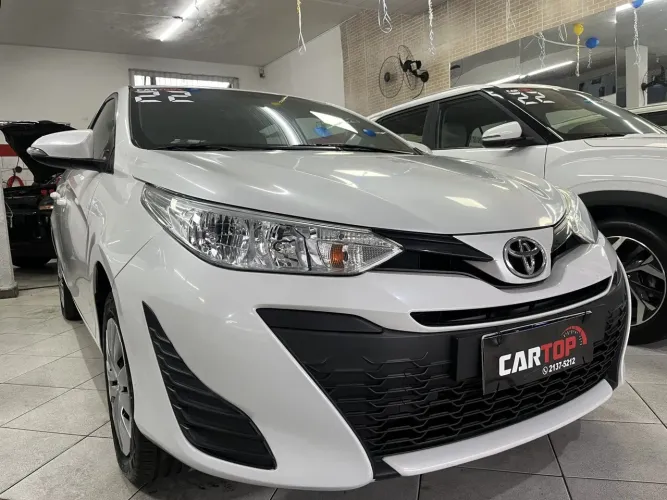 Toyota Yaris Live 1.3 Flex 16V 5P AUT 2022