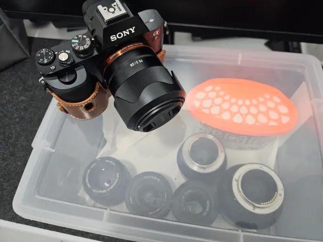 Sony A7 mark 1 corpo Full Frame + acessórios