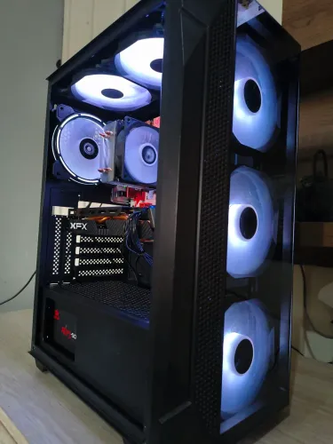 Pc gamer xeon v2 +rx xfx de 8gb