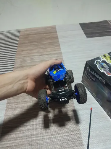 Carrinho de controle remoto
