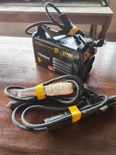Máquina de solda titanium 220v
