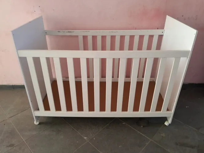 Berço com regulagem