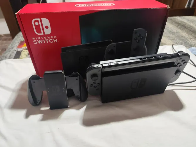 Nintendo switch original completo usado