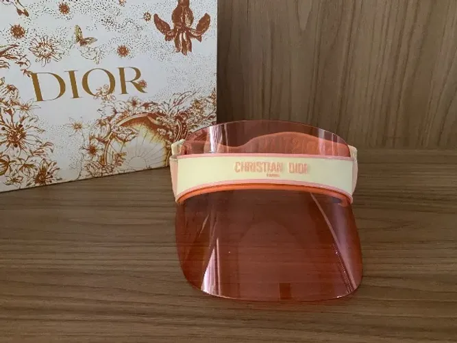 Viseira de Praia Dior
