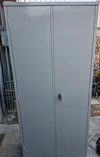 ? ARMÁRIO DE AÇO 2 PORTAS - REFORMADO E SEMINOVO