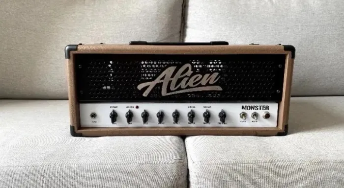 Amplificador Alien Monster 50w EL34. PARA VENDER ESSA SEMANA! 