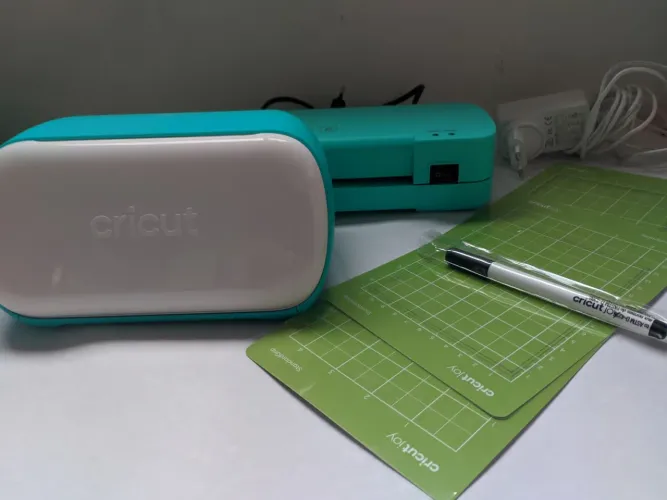 CRICUT JOY + LAMINADORA MECOLOR