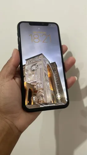 IPHONE 11 PRO MAX 64gb