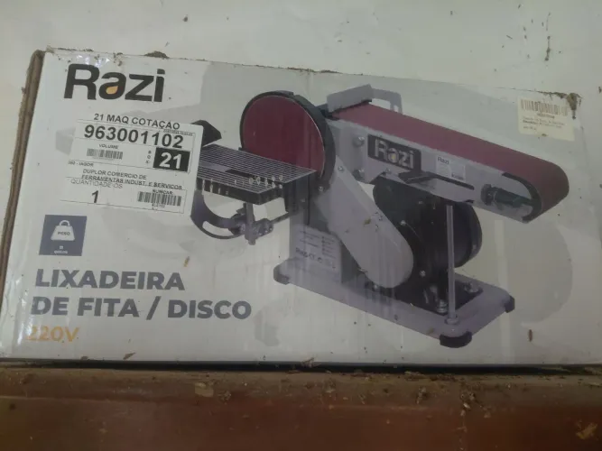 Máquinas elétricas para carpinteiro