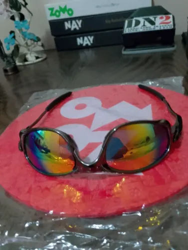 Óculos de sol estilo Juliet 