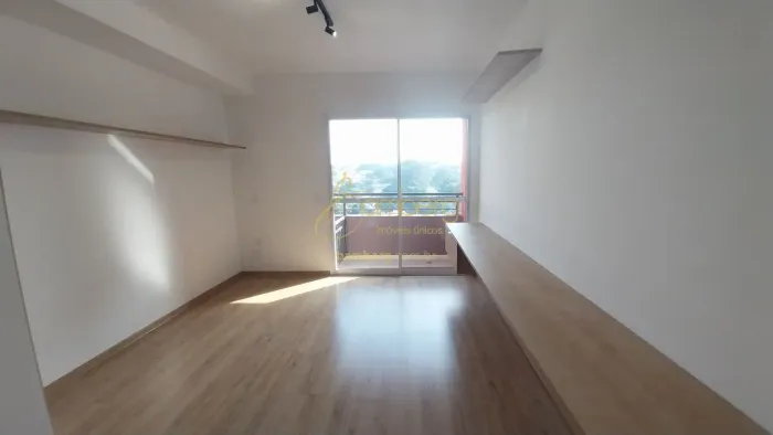 Studio ao lado do Metro Butantã, bem localizado e montado!