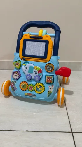 Andador infantil educativo e musical 