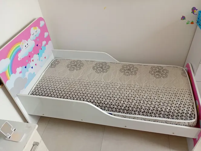Cama infantil nuvem com colchão
