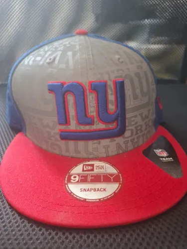 Boné New era Giants  original  seminovo 