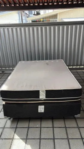 Cama box 1,88cm x 1,38cm