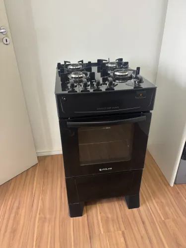 Fogão Atlas Top glass 4 bocas com mesa de vidro e acendimento automático bivolt preto