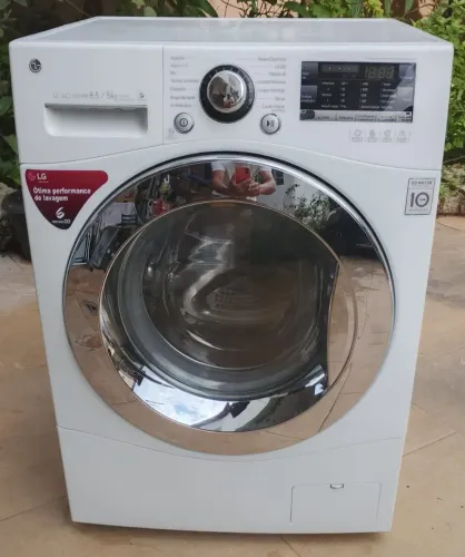 Máquina lava e seca LG 8.5kg Direct Driver 220v