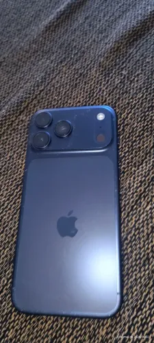 iPhone 17 pro Max novo