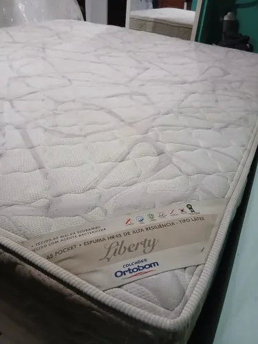Colchão Ortobom king ? cama R$ 690 faço entrega aceito cartão