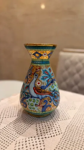 Vendo vazo Bizantino importado com detalhes em ouro