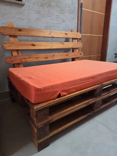 Sofá de pallet artesanal (2 unidades)