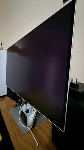 Monitor OLED Samsung G6 27? 240Hz