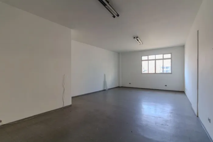 Sala comercial na Avenida Água Fria, 660 - Sala 02 60 m²