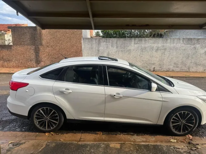 Ford Focus Tita/tita Plus 2.0 Flex 5P Aut. 2017