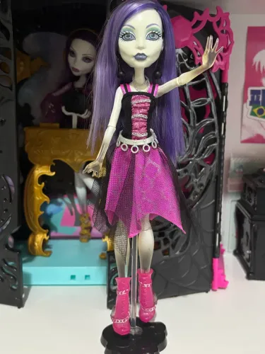 Monster High Spectra Ghouls Alive