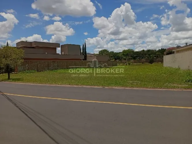 Terreno à venda no Condomínio Damha V em São José do Rio Preto-SP: 854m² de área, valor R$