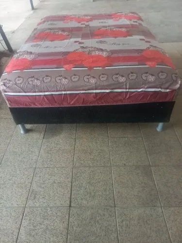 Cama box