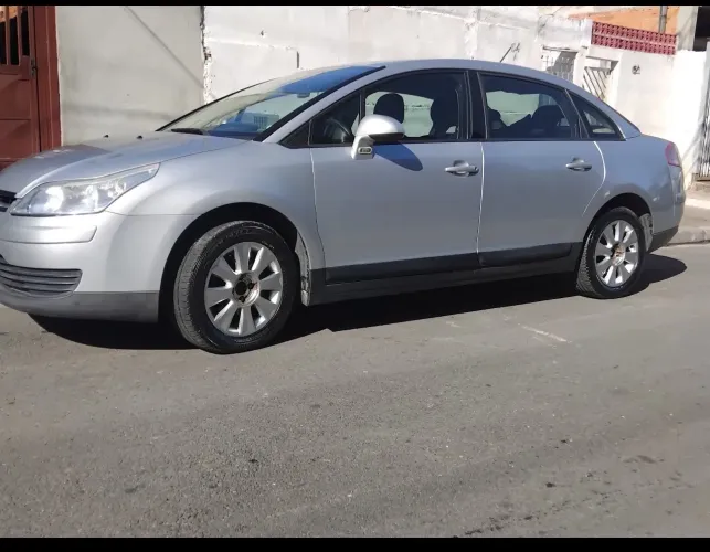 Citroen C4 Pallas GLX 2.0/2.0 Flex 16V Mec. 2010