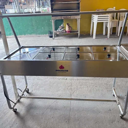 Vende expositor com 6 Cubas pequenas e 1 grande