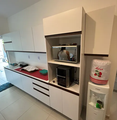 Armário de cozinha completo 