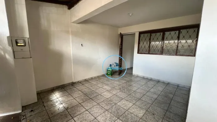 (LOC-665) Casa com 2 dormitórios à venda por R$ 180.000 - São Dimas - São Pedro/SP