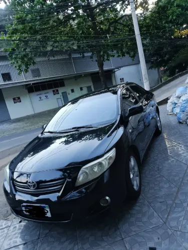 Toyota Corolla GLI 1.8 Flex 16V Aut. 2011