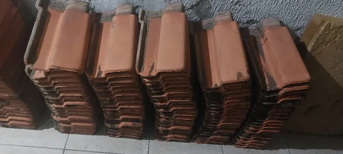 Telha Romana de barro Usada